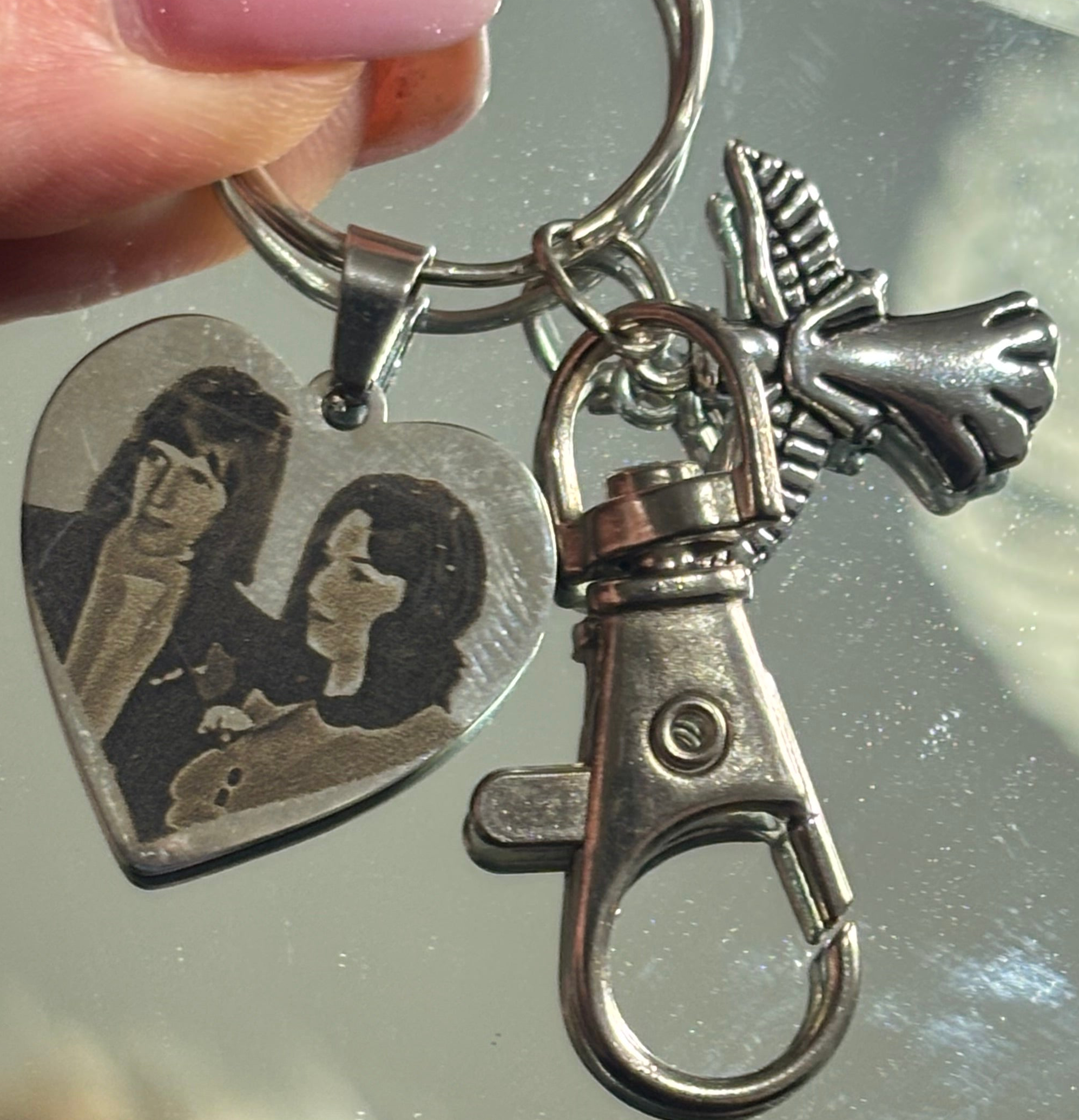 Stainless steel heart keyrings engraved with any image beautiful keepsake
