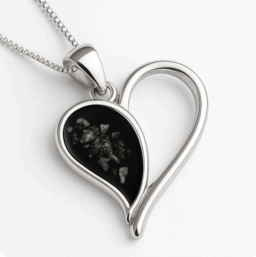 Elegant sterling silver heart pendant ashes hair breastmilk memorial keepsake gift